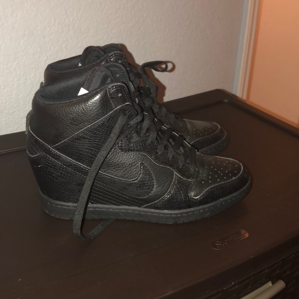 Sky High Dunks